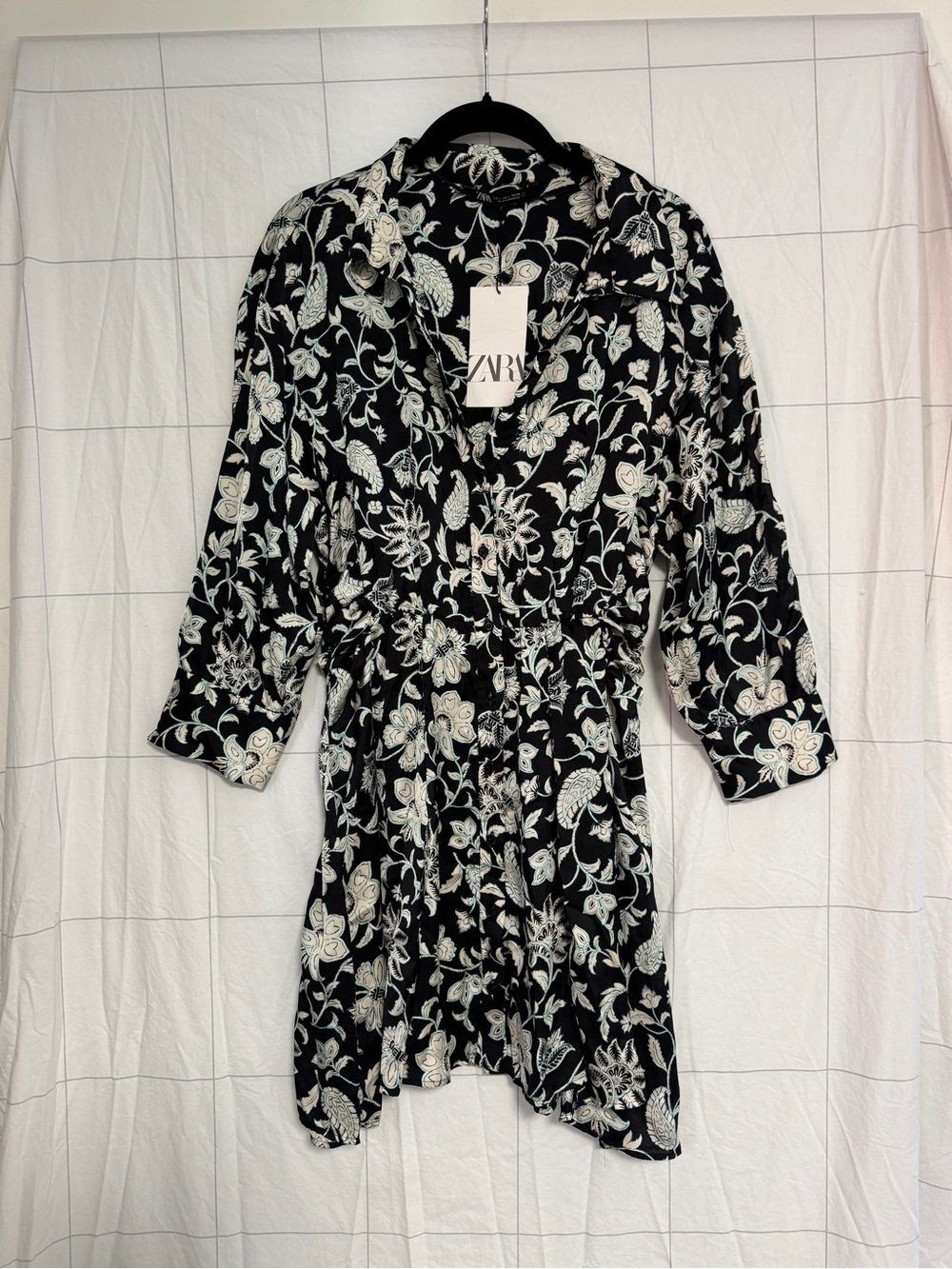 ZARA NWT Black Floral Button-Front mini dress with White/light blue Print